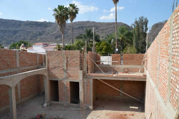 The north side of the narthex from above.